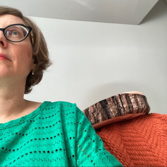 Meet your Posher, SJ - Picture 2 of 2